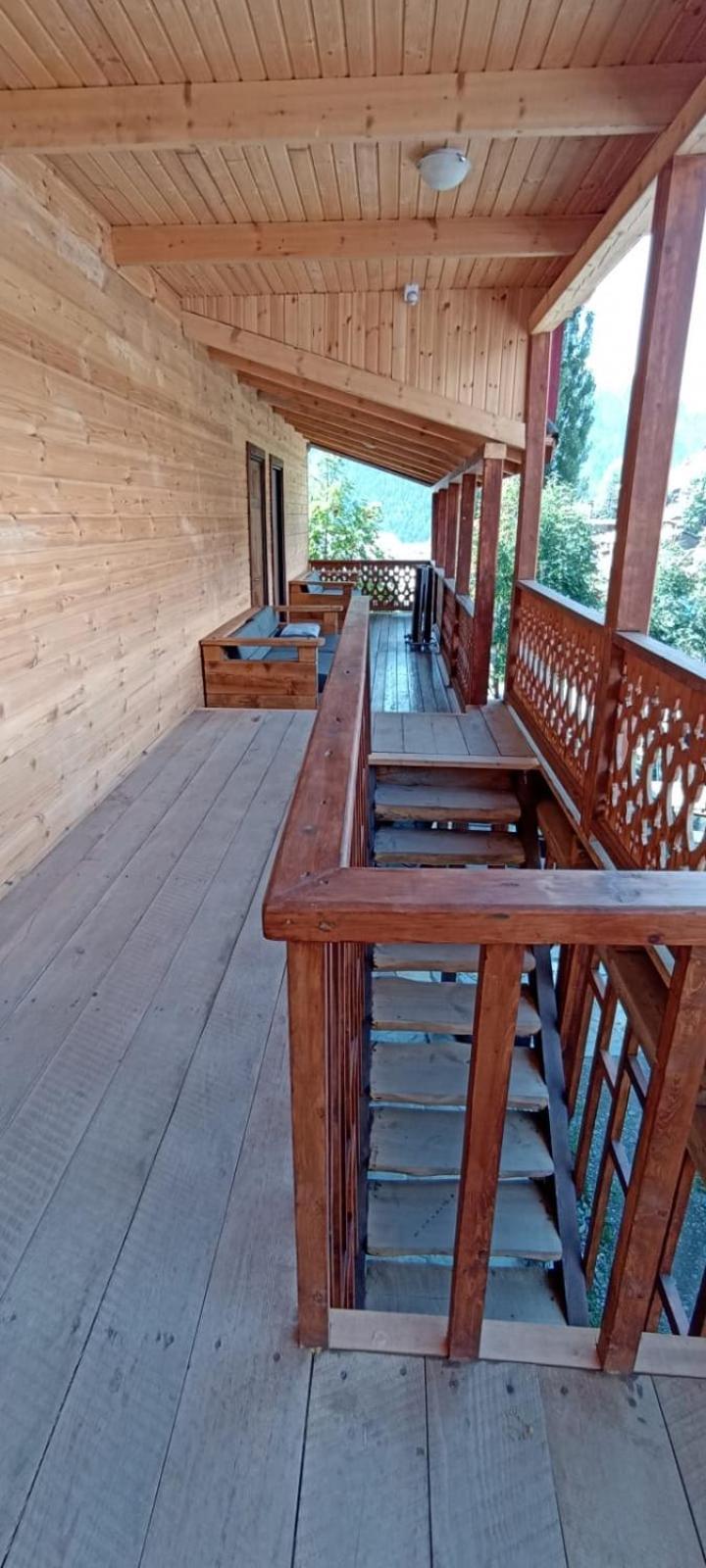 Guest House Shina Omalo Exterior photo