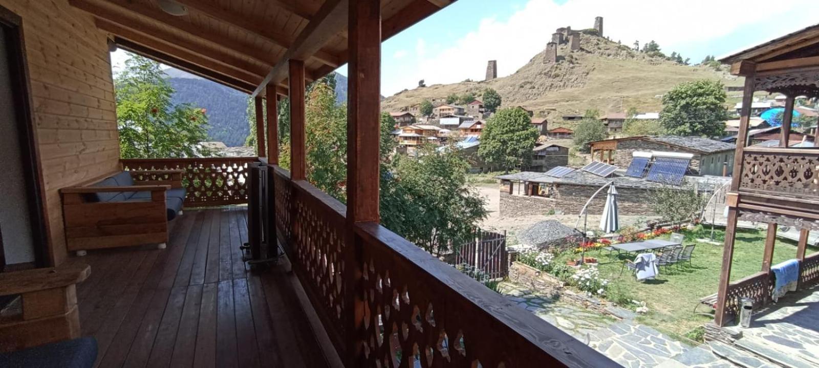 Guest House Shina Omalo Exterior photo